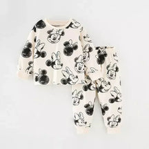 Conjunto de Moletom Infantil Mickey e Minnie Conjunto Infantil Mickey e Minnie Loja do Bambino Branco 6 Meses 