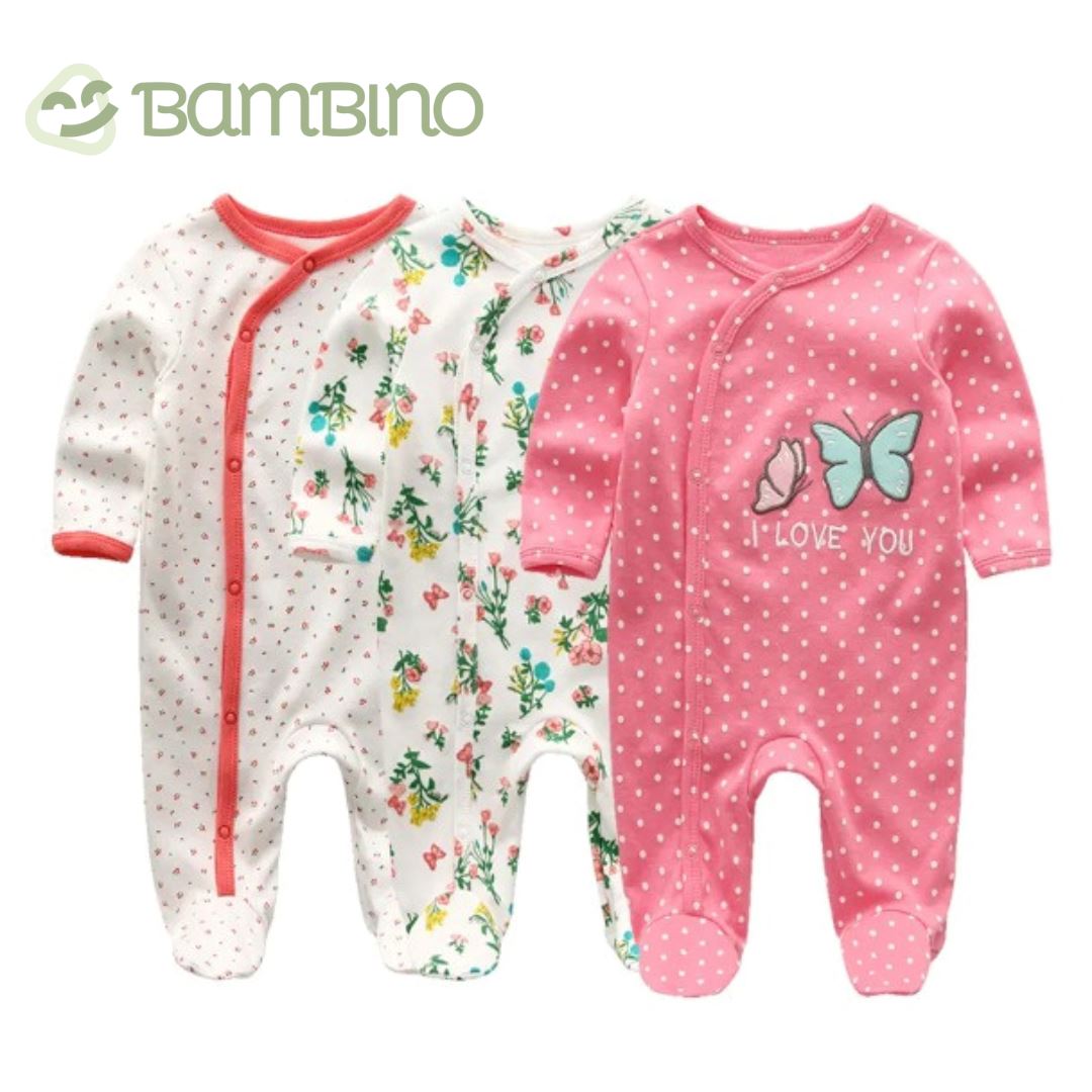 Conjunto Pijama Macacão para Recém Nascido - Contém 3 Unidades Conjunto Pijama Macacão para Recém Nascido - Contém 3 Unidades Loja do Bambino Conjunto 2 Tamanho Único 